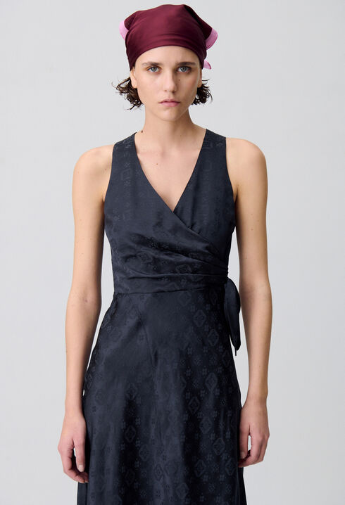 Fließendes Maxikleid