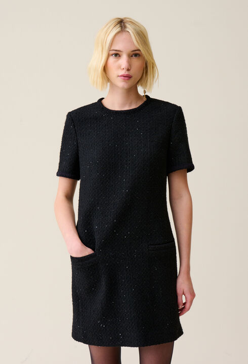Kurzes schwarzes Tweed-Kleid