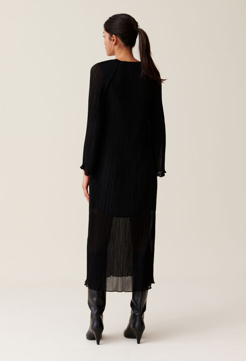 Robe longue plissée transparente