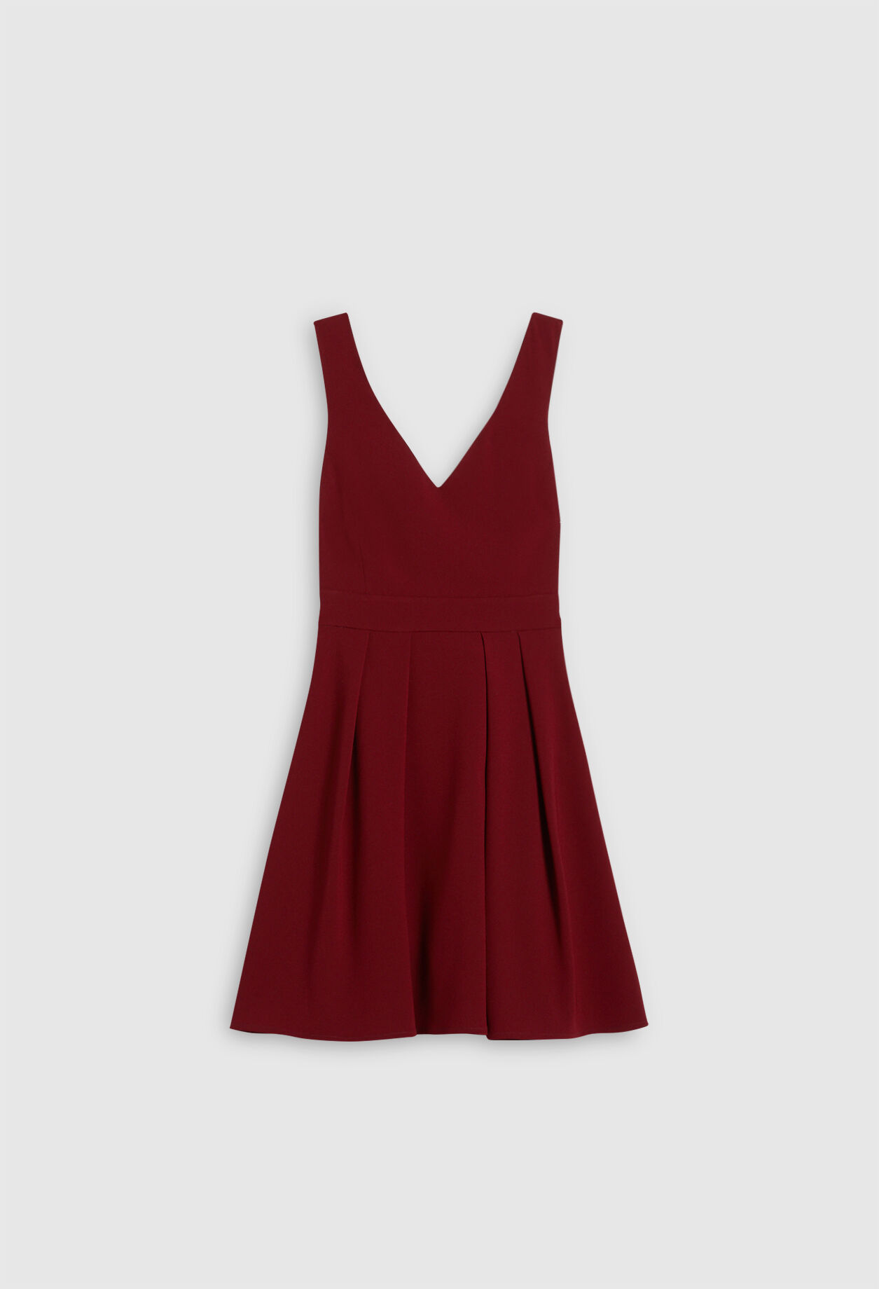 Robe courte sans manches