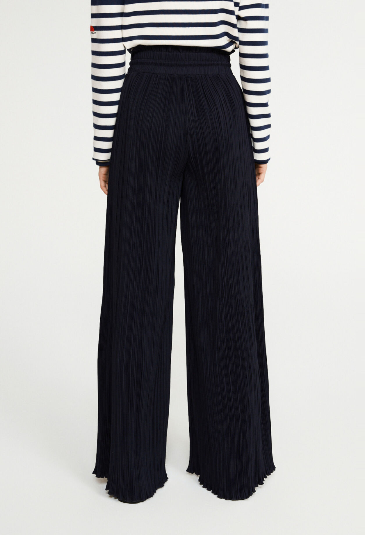 Pleated trousers