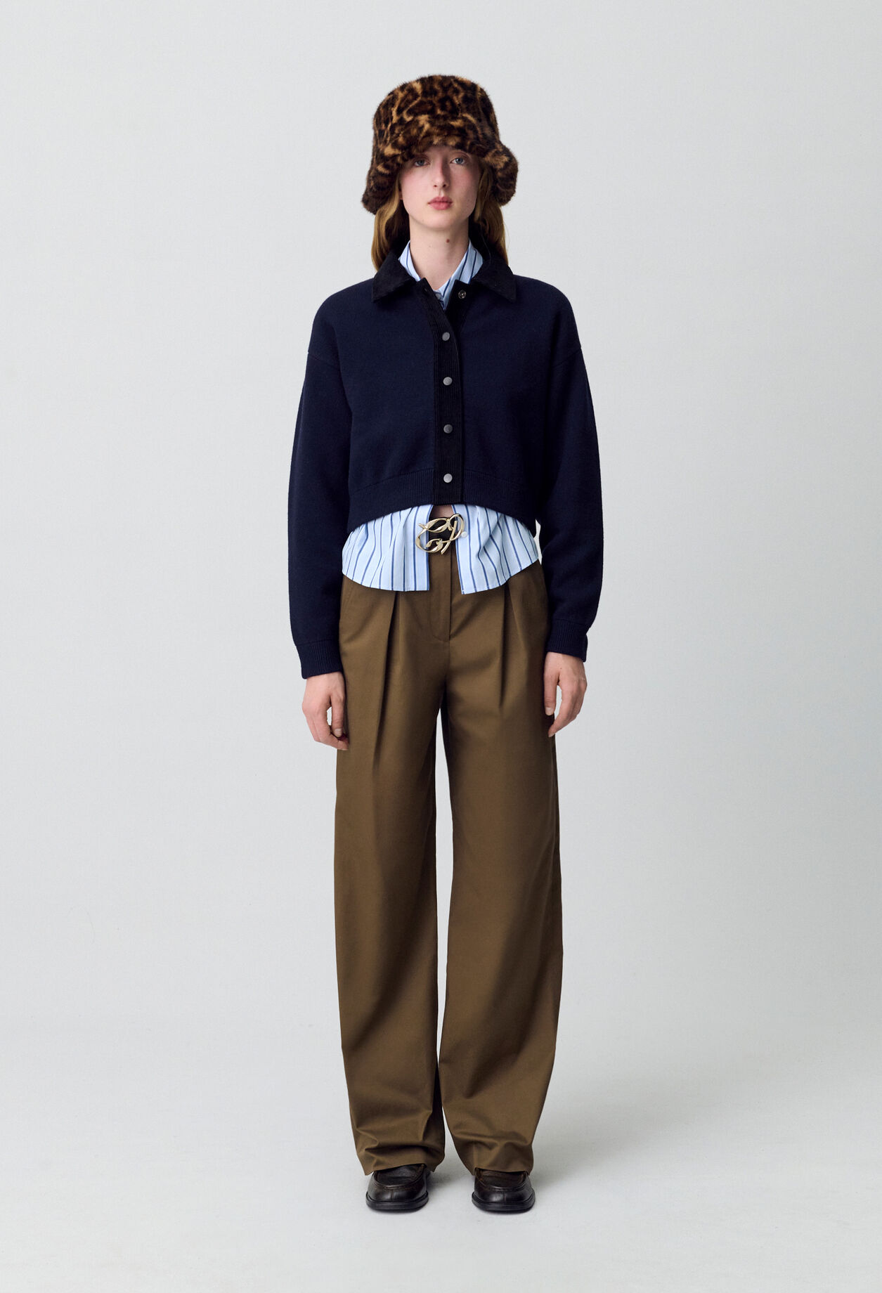 Straight-leg trousers