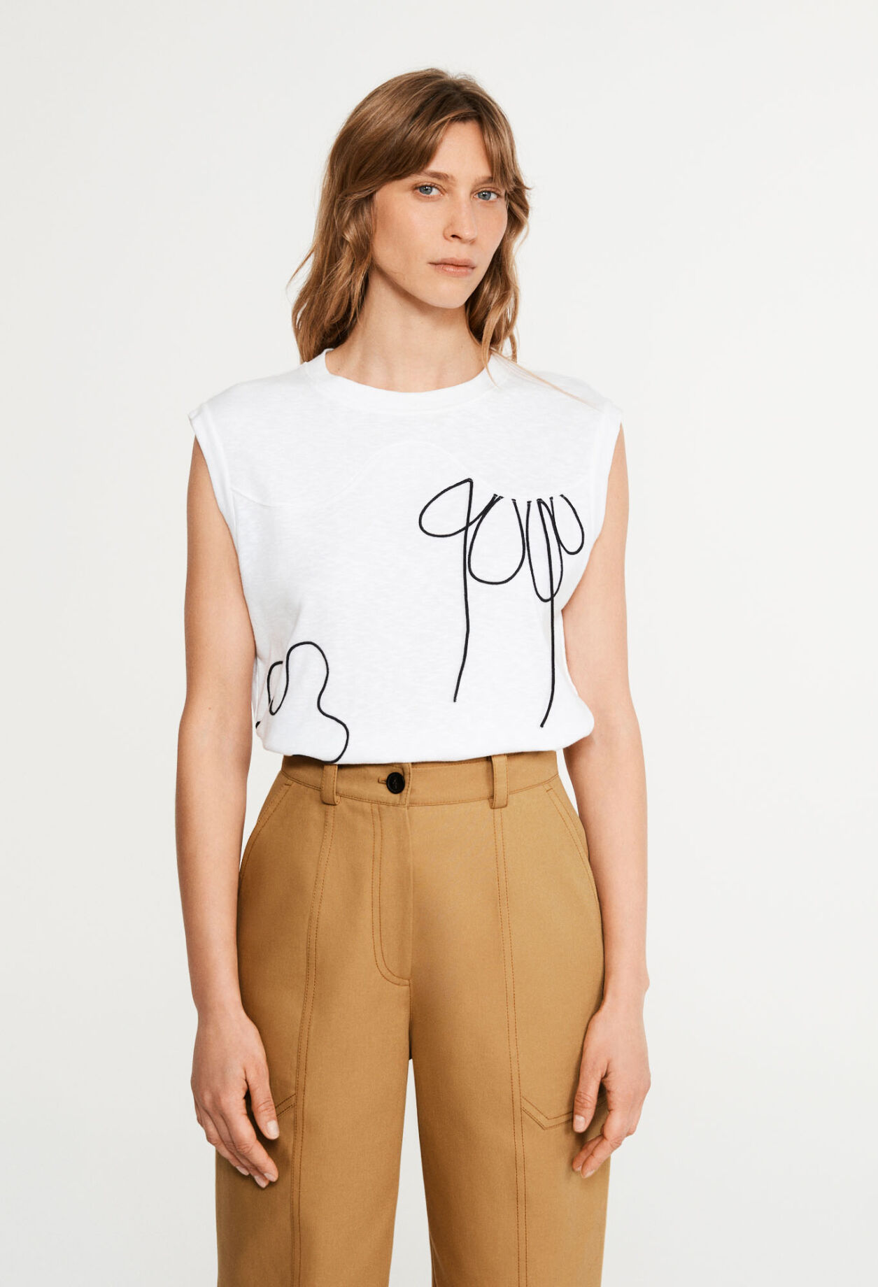 Embroidered  T-shirt.
