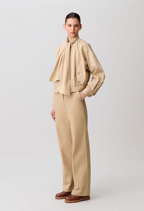 Short trench coat