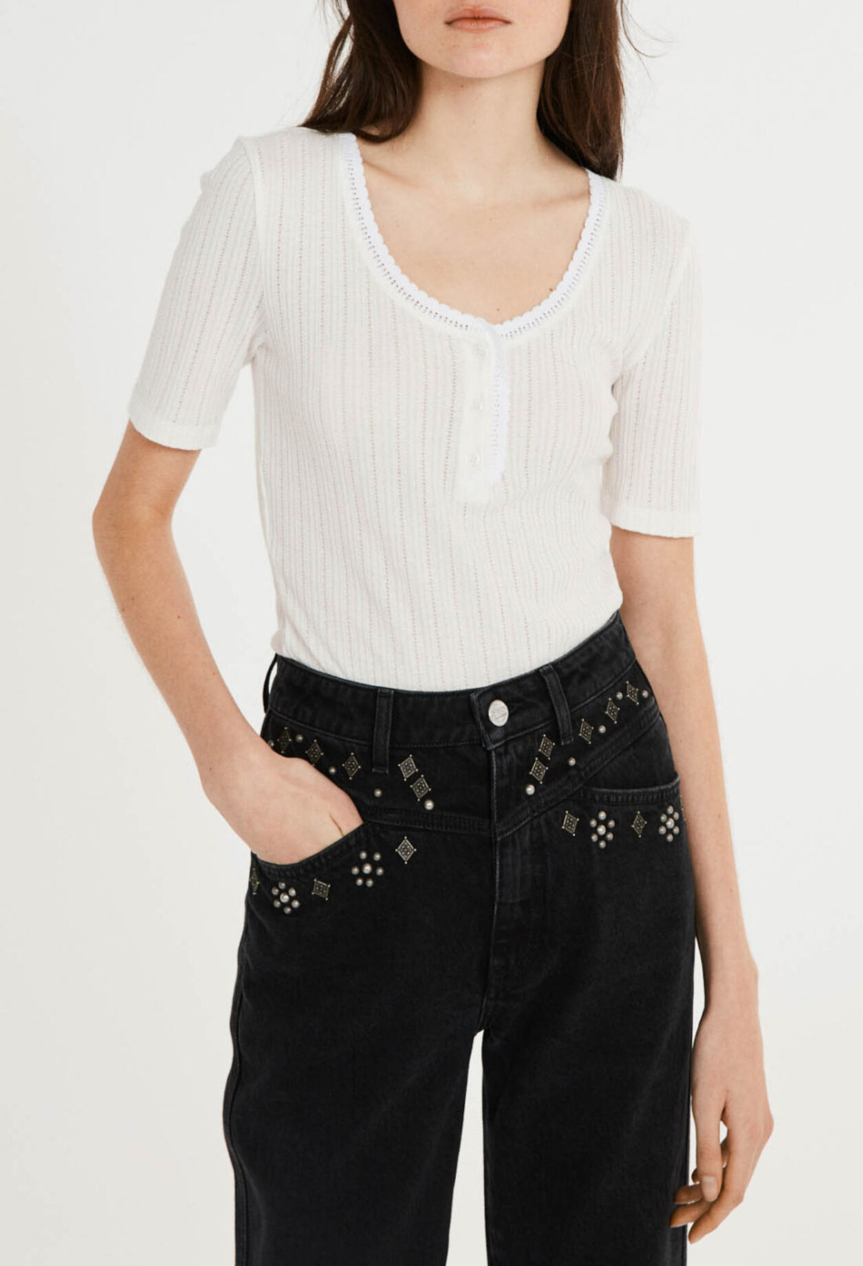 Short-sleeved t-shirt