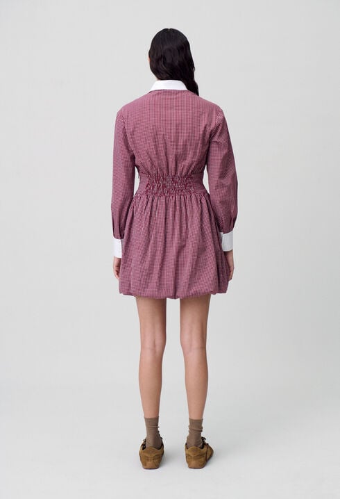 Kurzes Kleid mit Karomuster