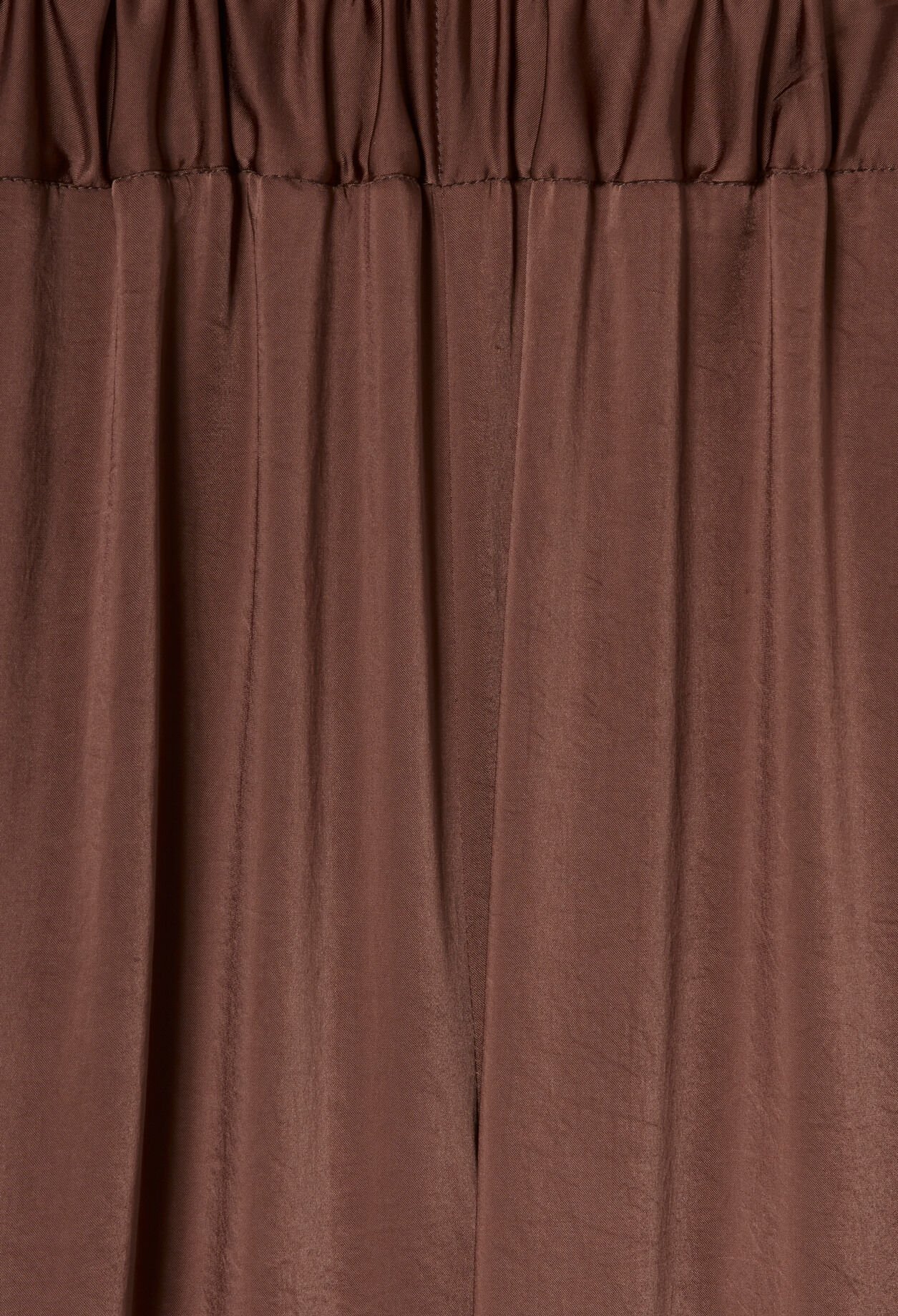 Flie&szlig;ende Satinhose