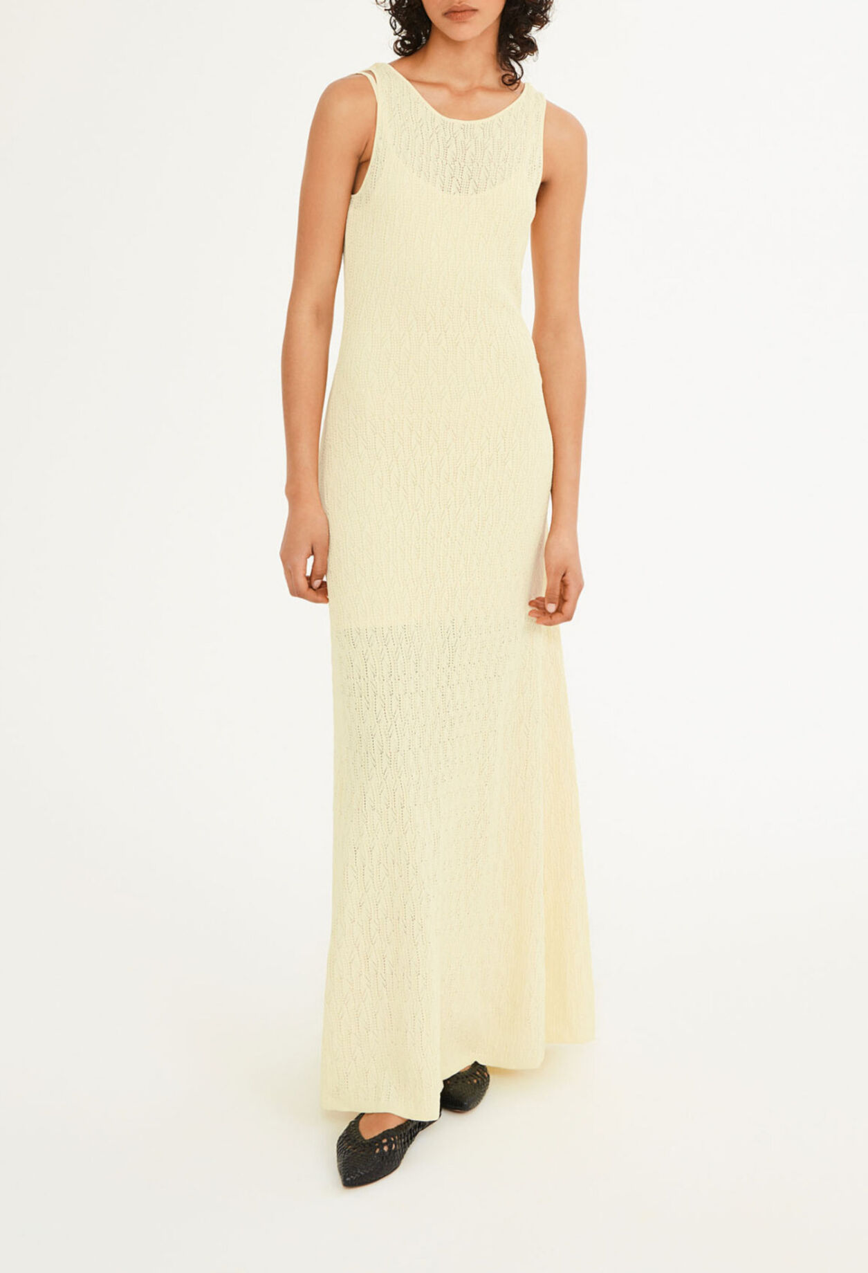 Robe dos nu