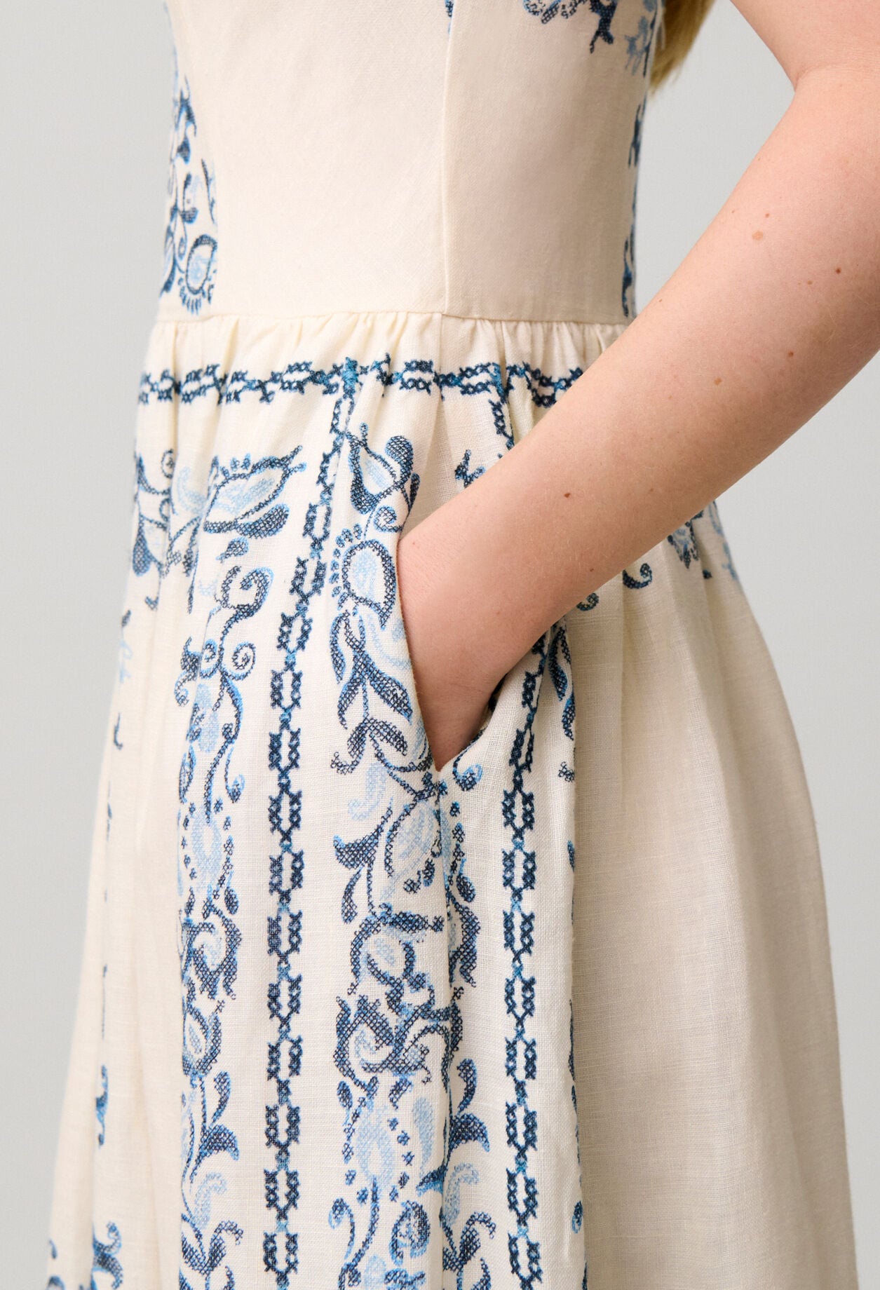 Printed linen dress