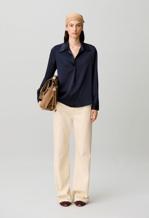 Straight pleated blouse