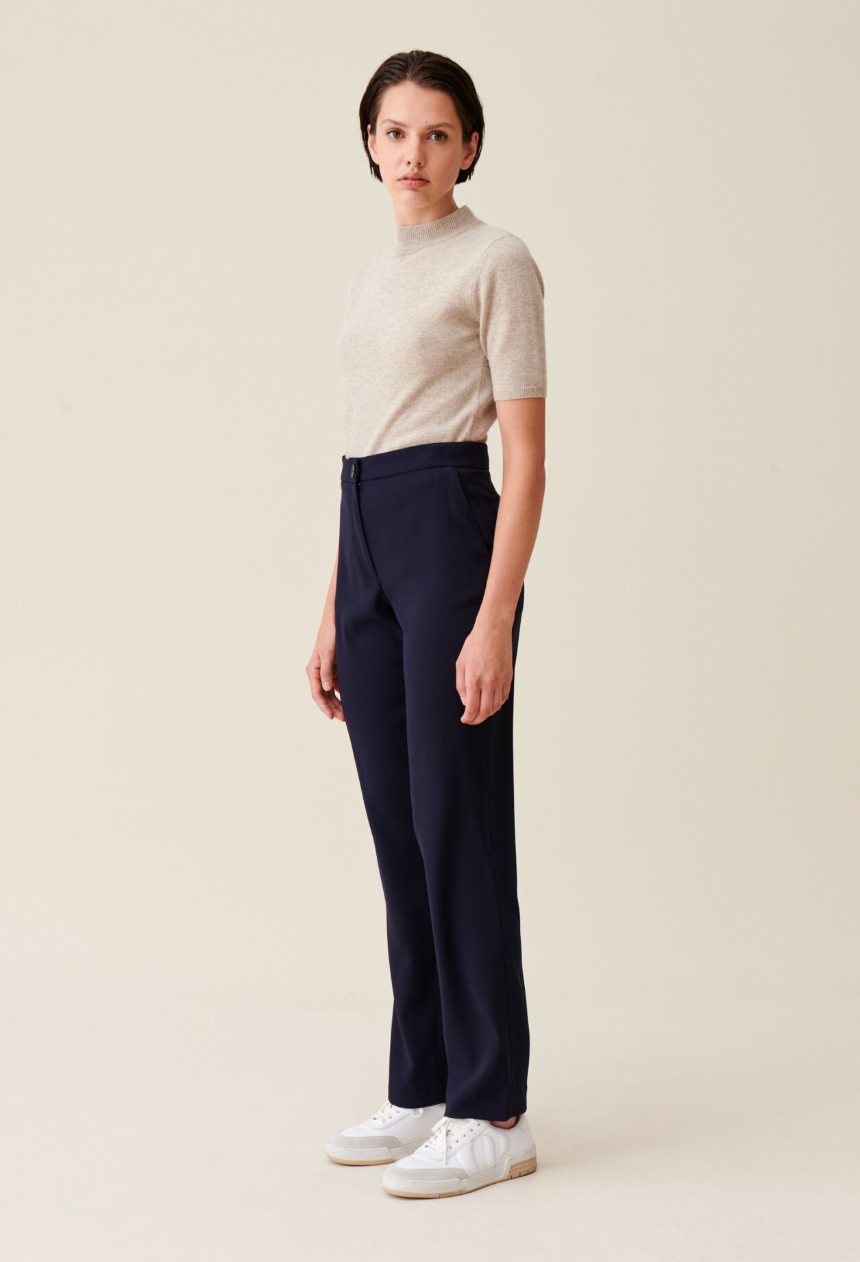 Pantalon tailleur bleu marine 