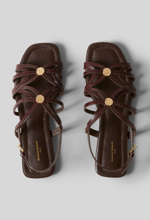 Sandalen mit Medaillons