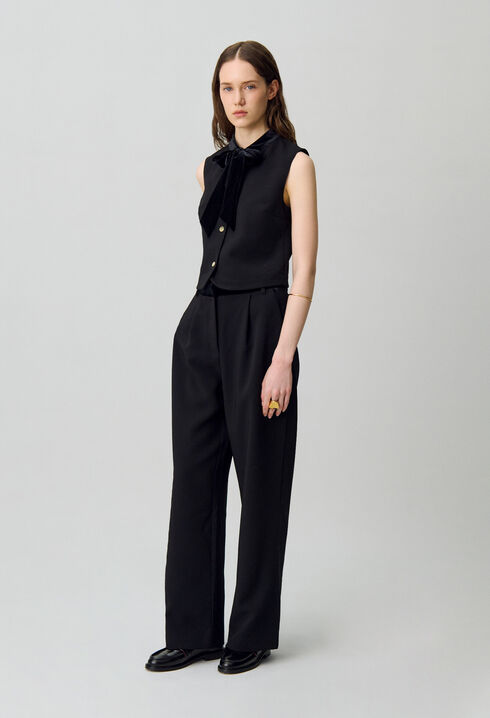 Blouse with Tie Neck