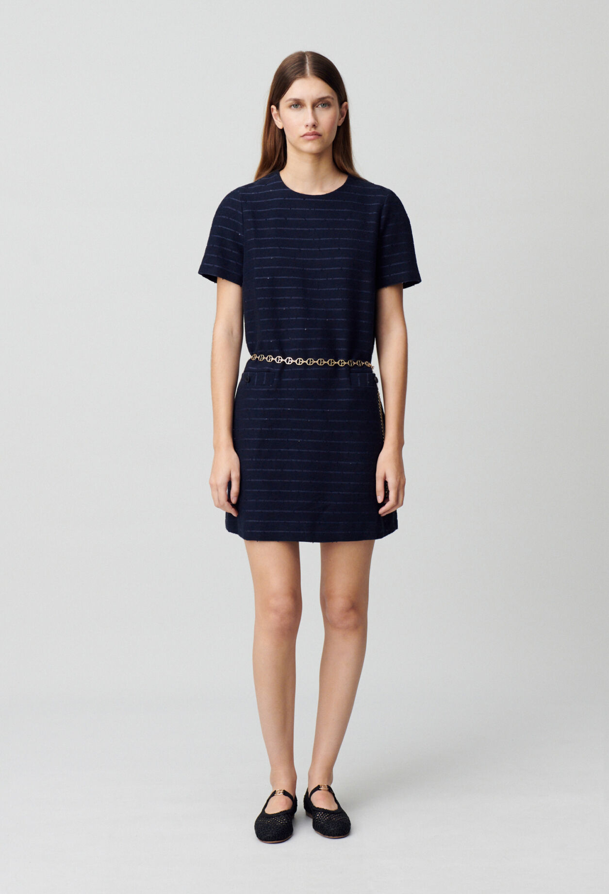 Kurzes gestreiftes Kleid