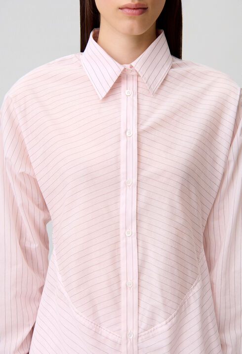 Ruffled back shirt