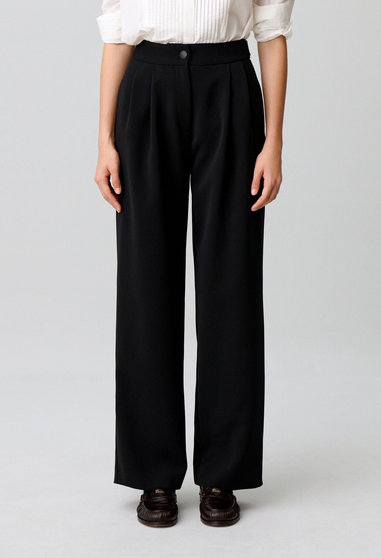 Tailored straight wide trousers