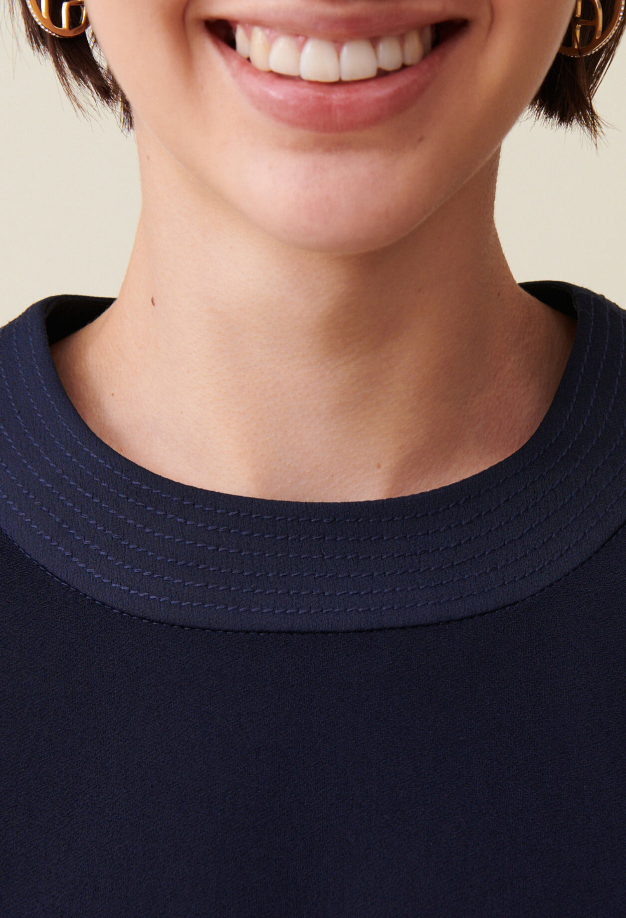 Navy belted flowy blouse