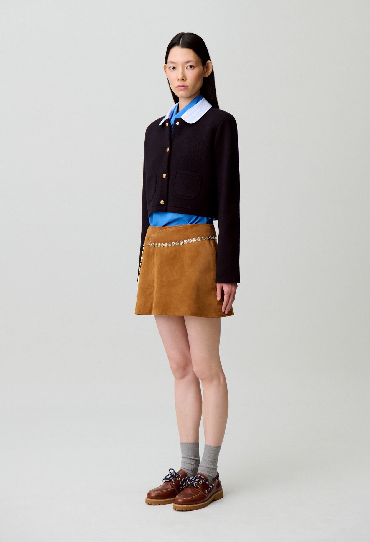 Short cardigan with collar