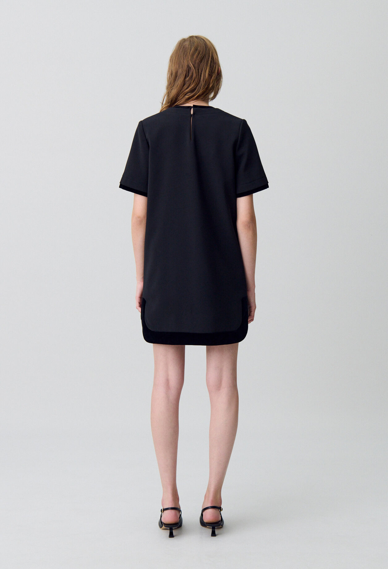 Short velvet dress