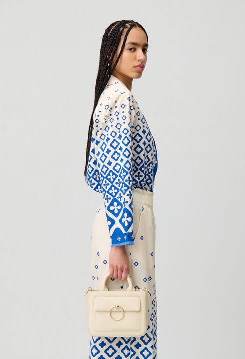 Anouck grained leather chain bag
