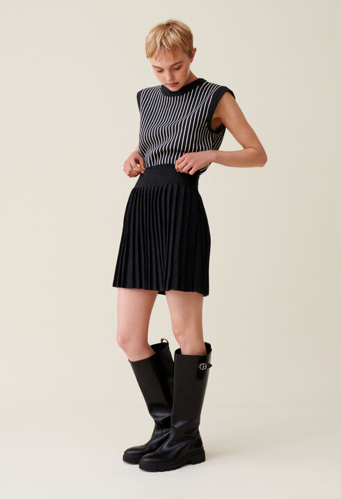 Grey marl knit mini skirt