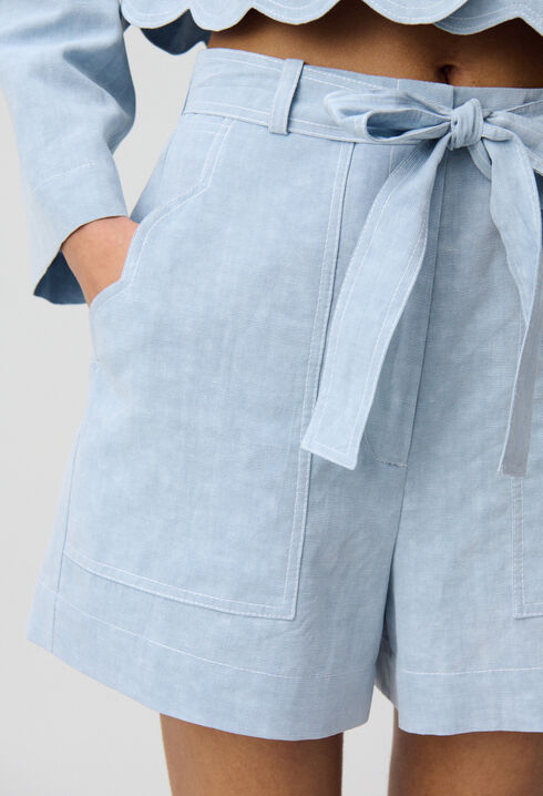 Short jean ceinturé