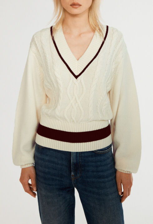 Traceable wool pullover