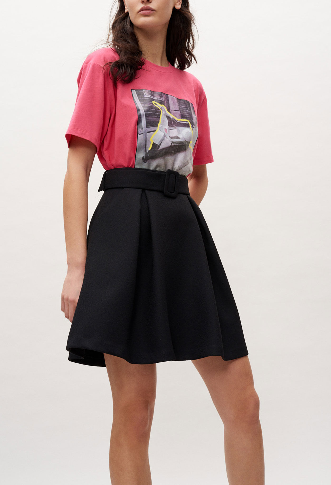 Jupe noire avec ceinture