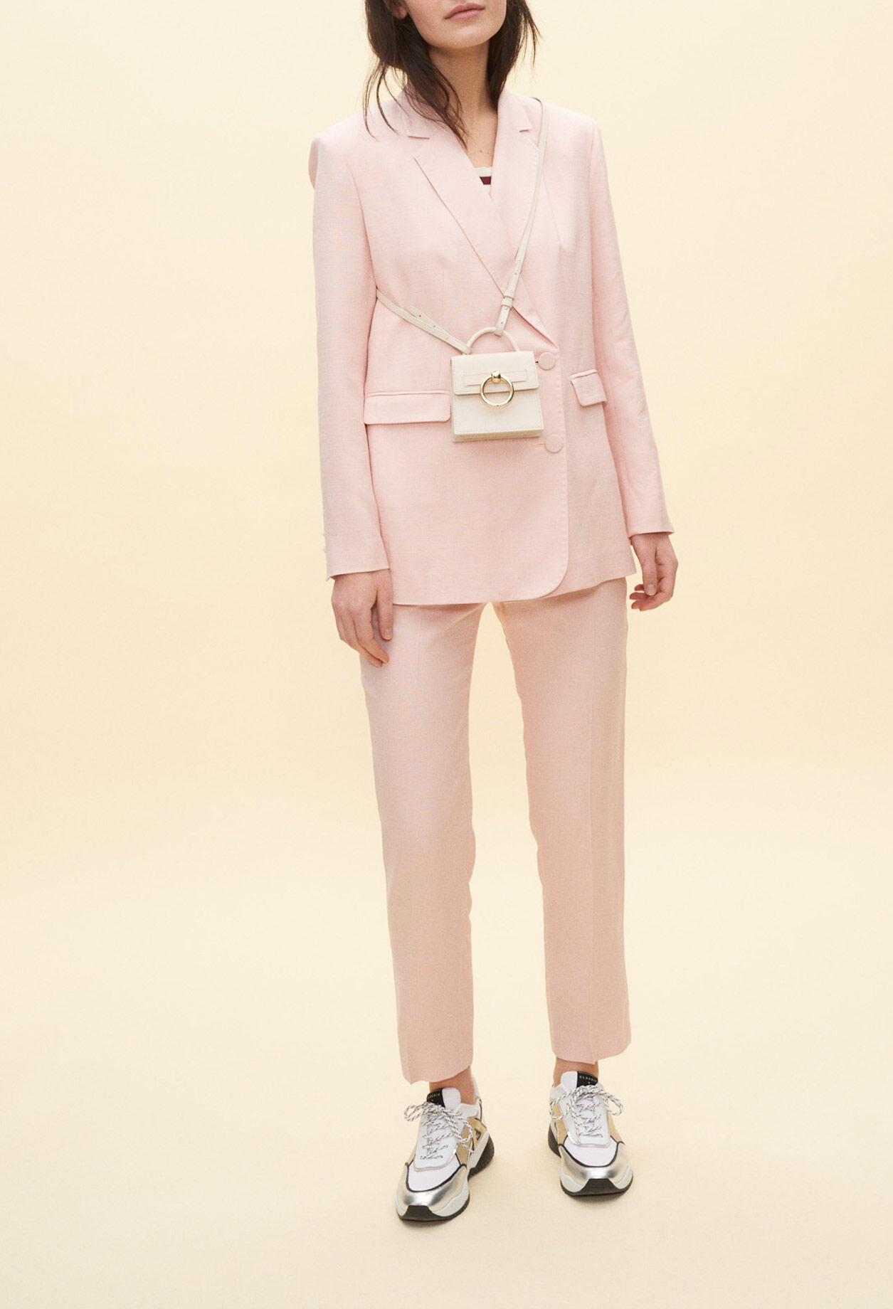Rosa Anzugjacke