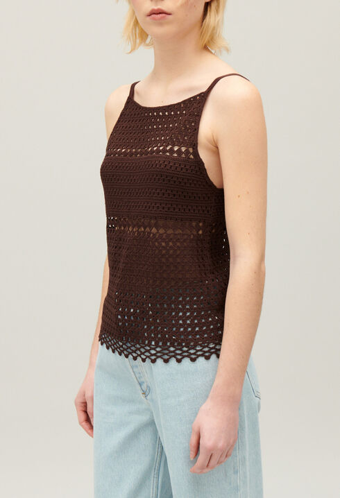 Top crochet marron