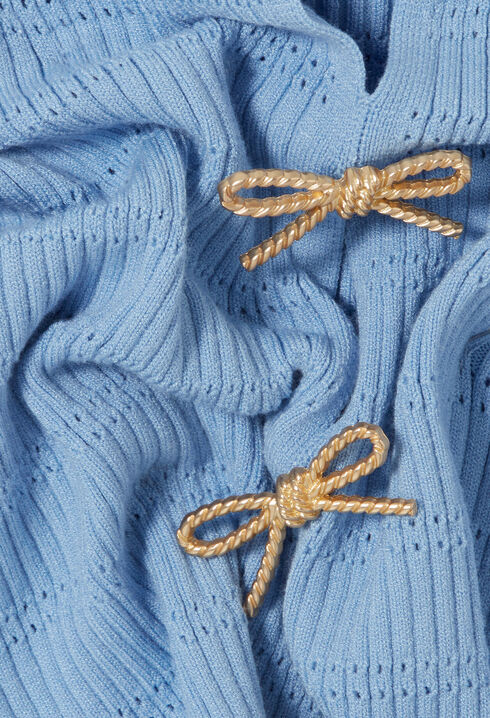 Pull maille fine nœuds