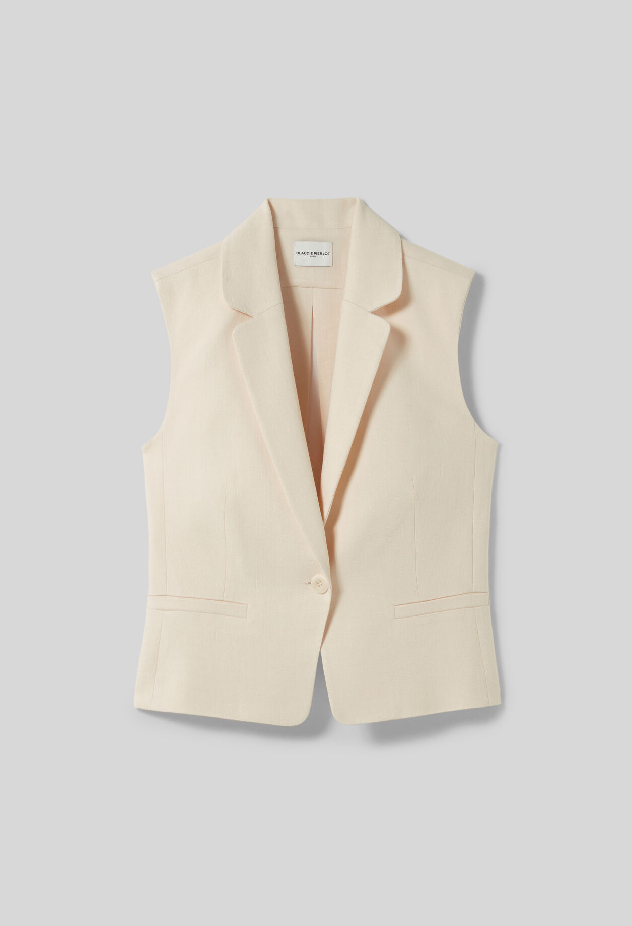Sleeveless tailored blazer