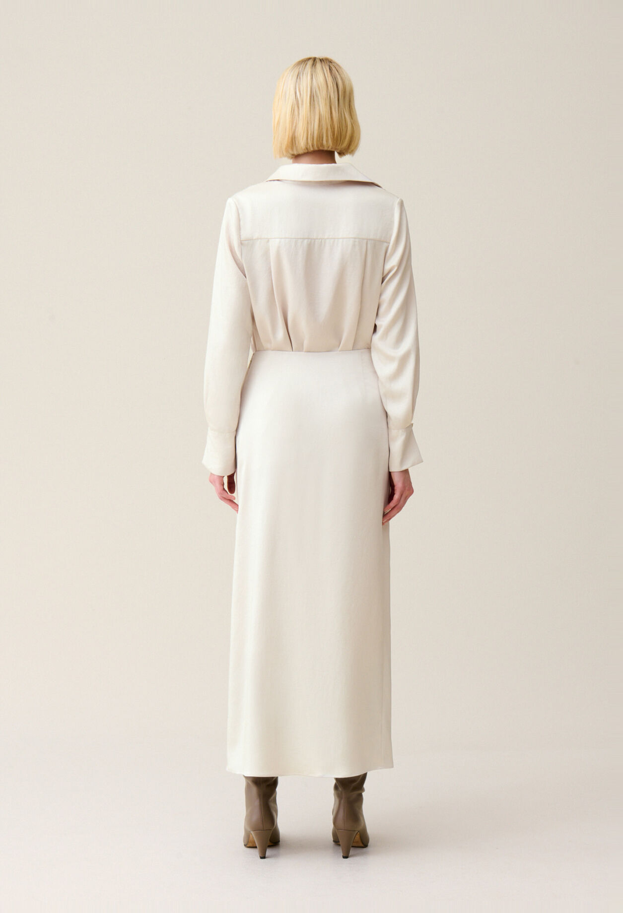 Flowy Pleated Maxi Skirt