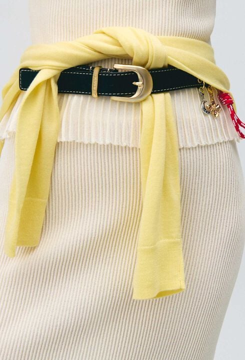 Ceinture cuir &oelig;illets charms