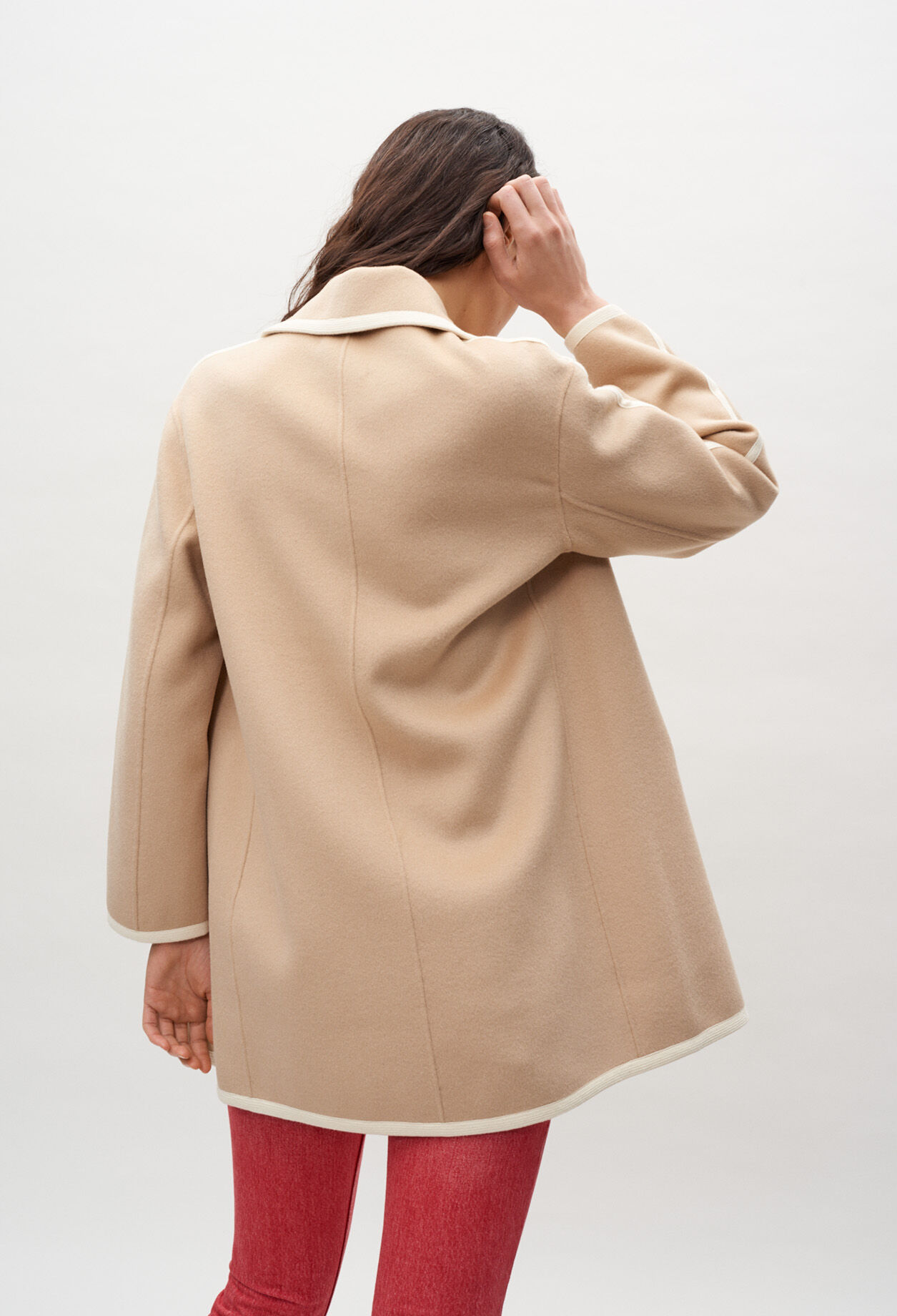 Cross-fastening sailor jacket