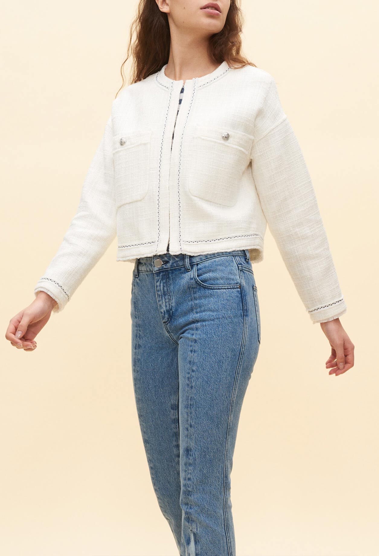 Veste courte blanche façon tweed