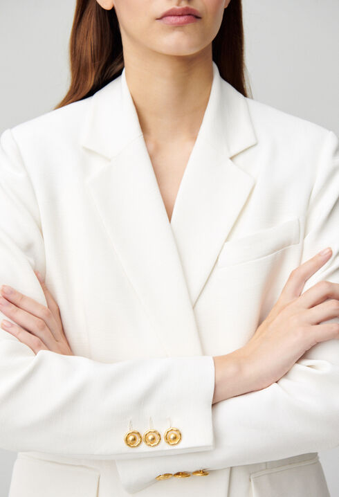 Buttoned blazer