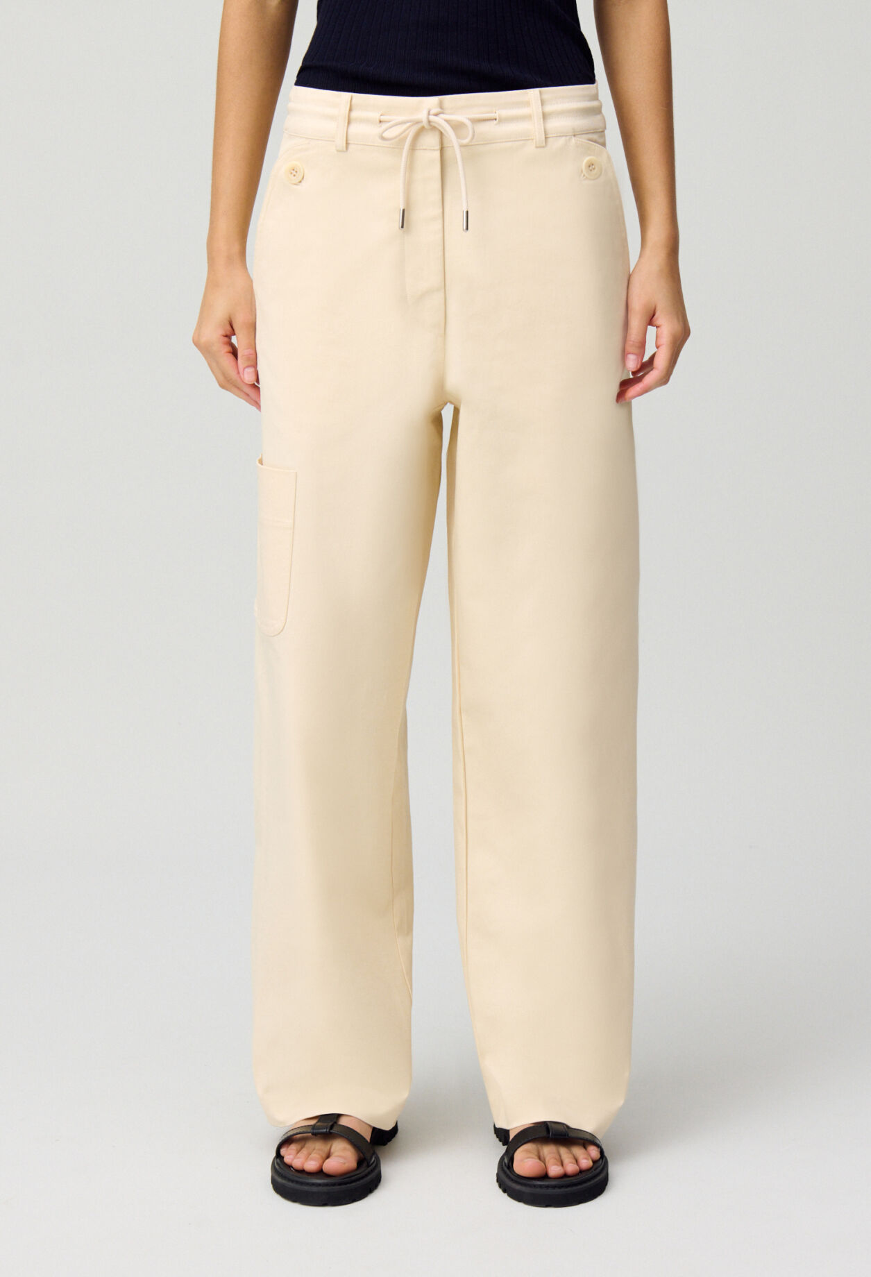 Tief sitzende Cargo-Hose