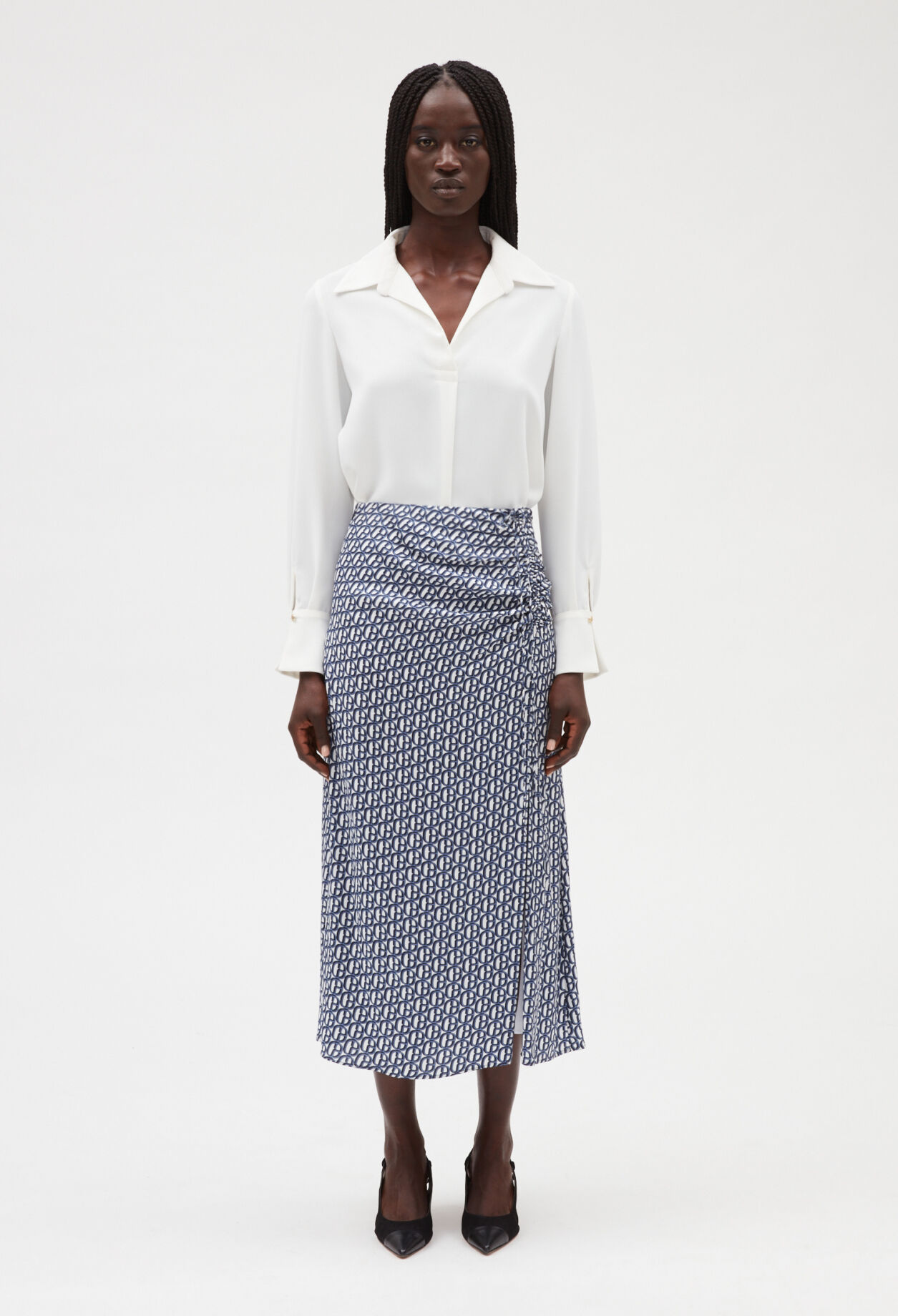 Jupe mi-longue monogramme bleue