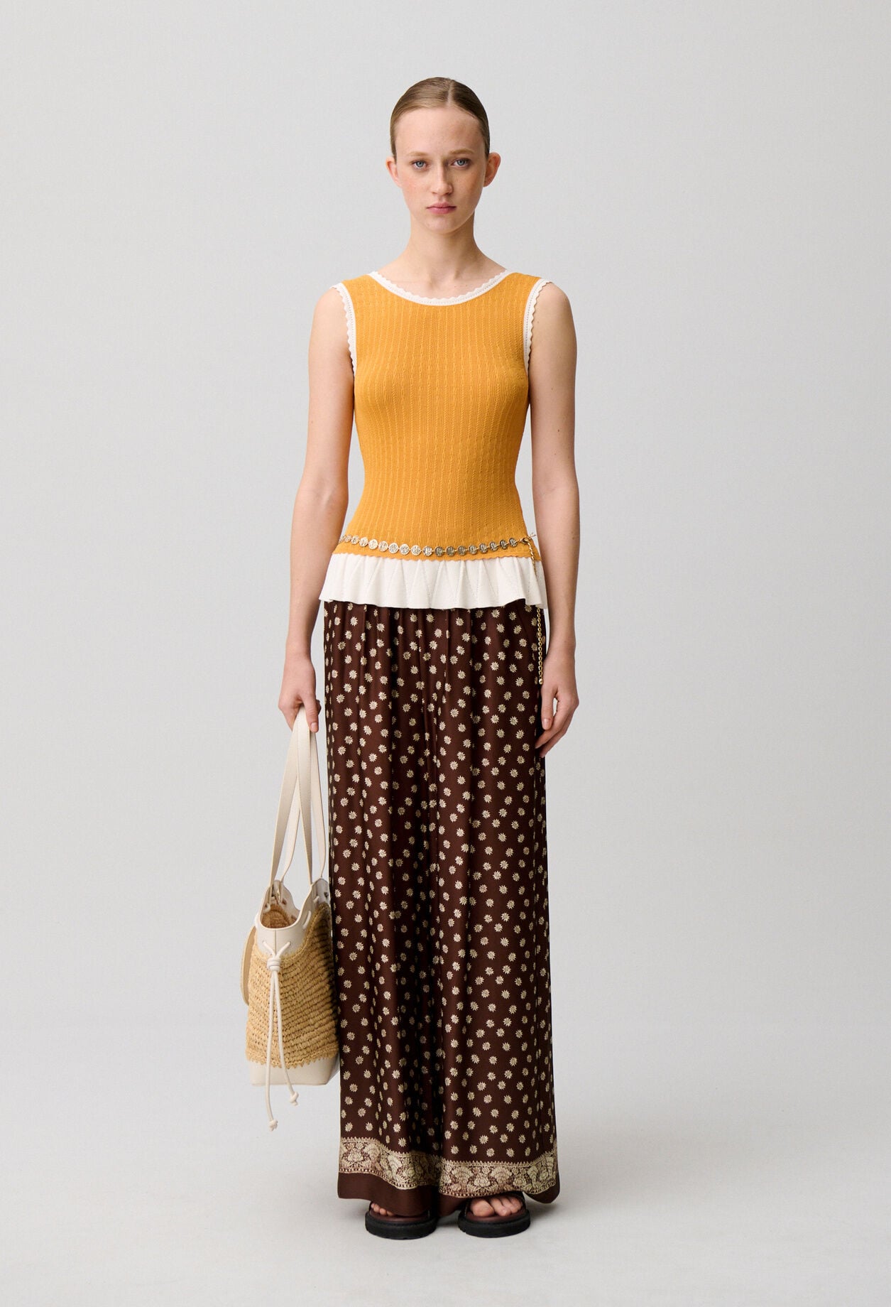 Stricktop mit Rundhals