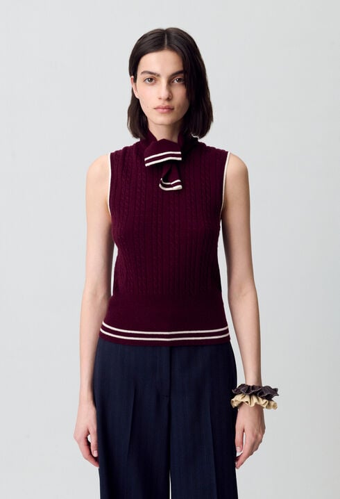 Sleeveless jumper