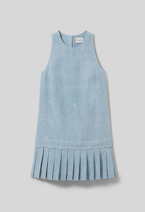 Robe courte sans manches