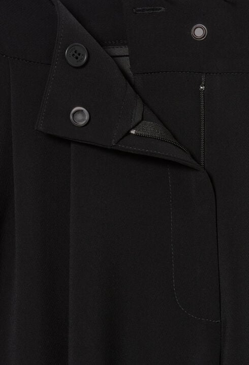 Tailored straight wide trousers
