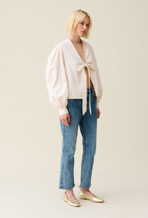 Blouse col V à nouer