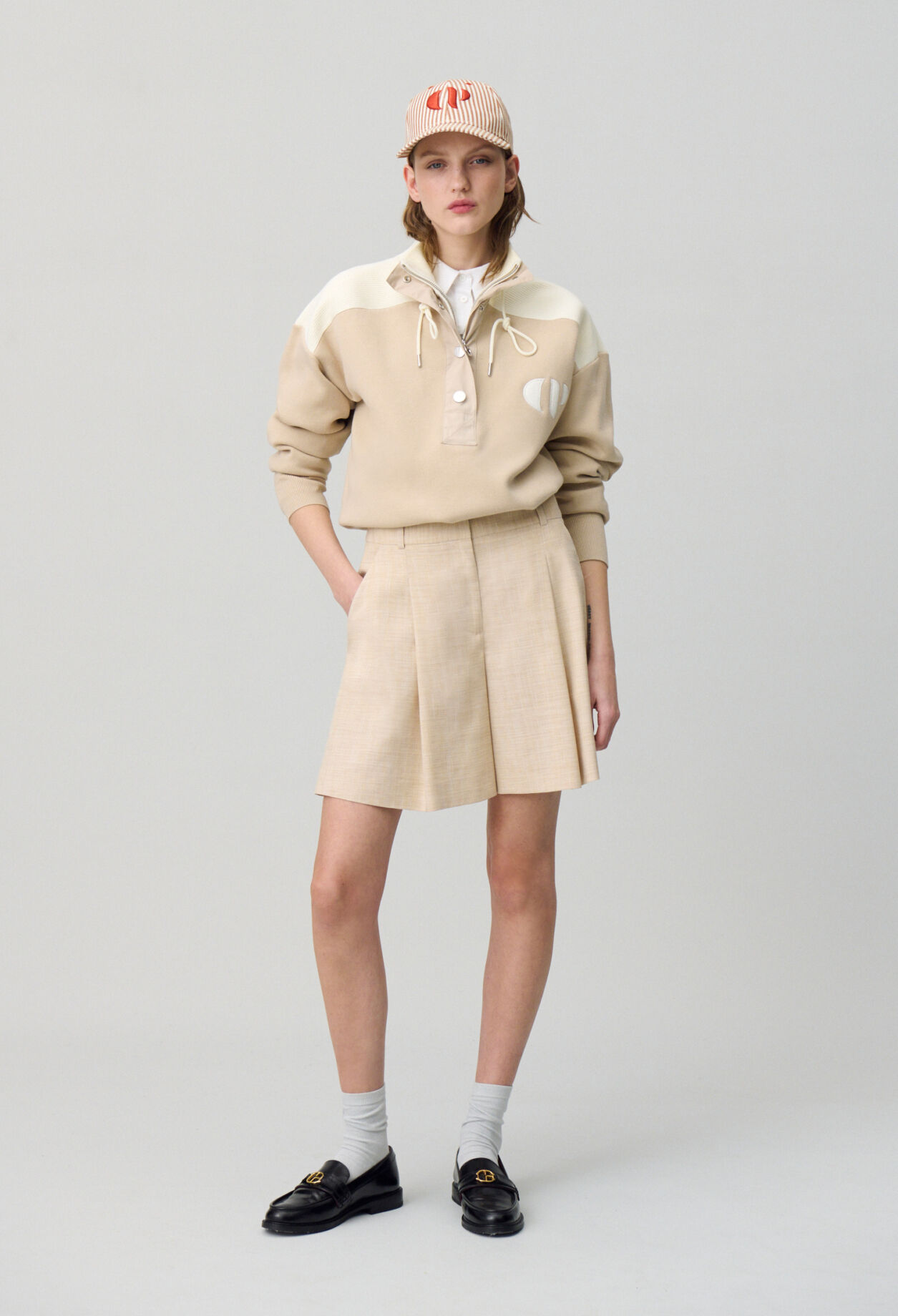 Grober Strick-Pullover