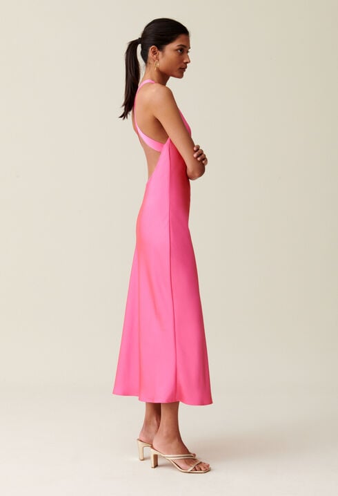 Langes, satiniertes Kleid