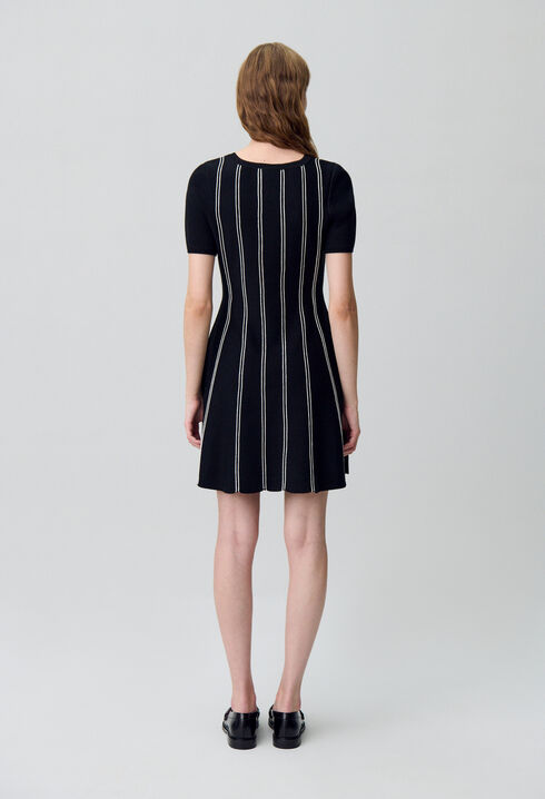 Skater-style short knit dress