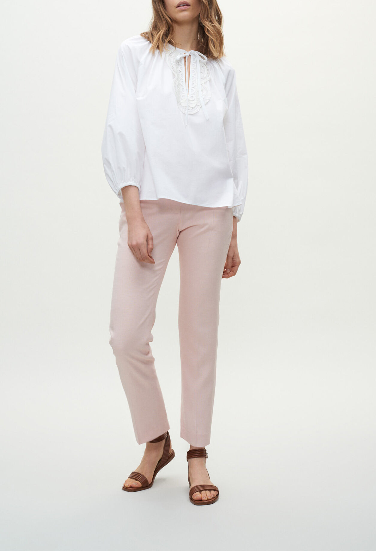 Ausgestellte Bluse