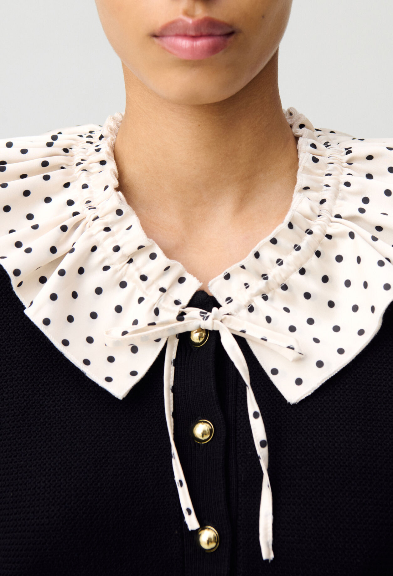 Fine Knit Cardigan with Collar