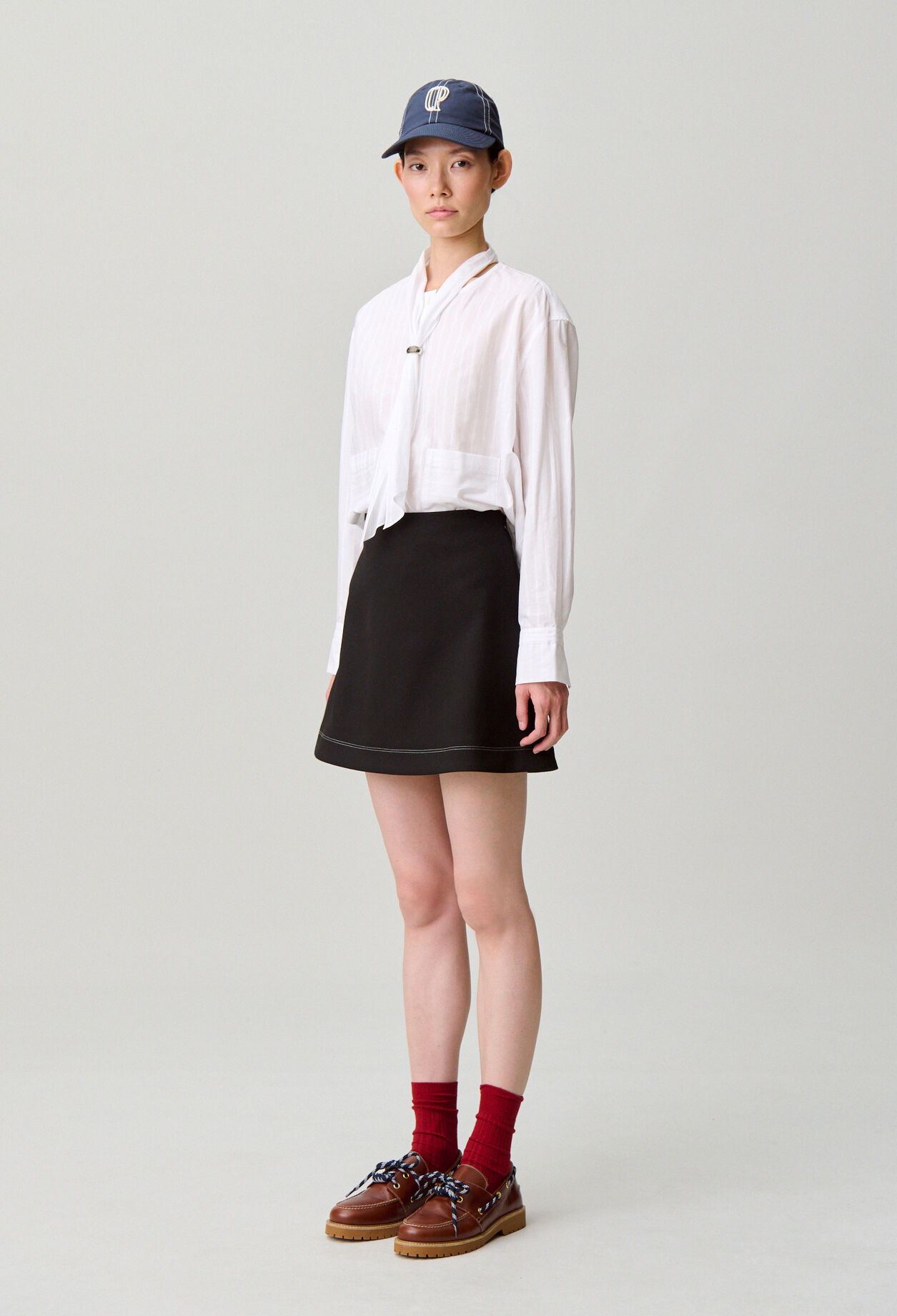Contrast stitch straight skirt